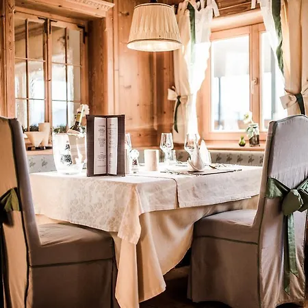Hotel Fuerstenhof Schenna