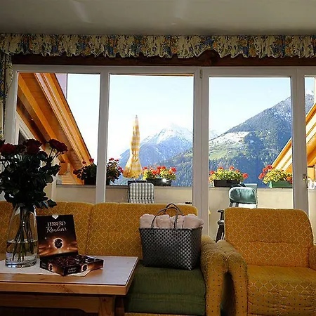 Fuerstenhof 4*