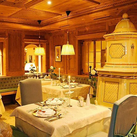 Fuerstenhof 4*